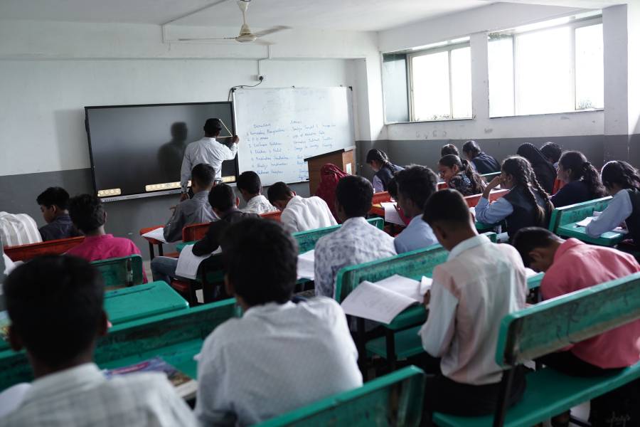 SM Public School, Paranda (14)